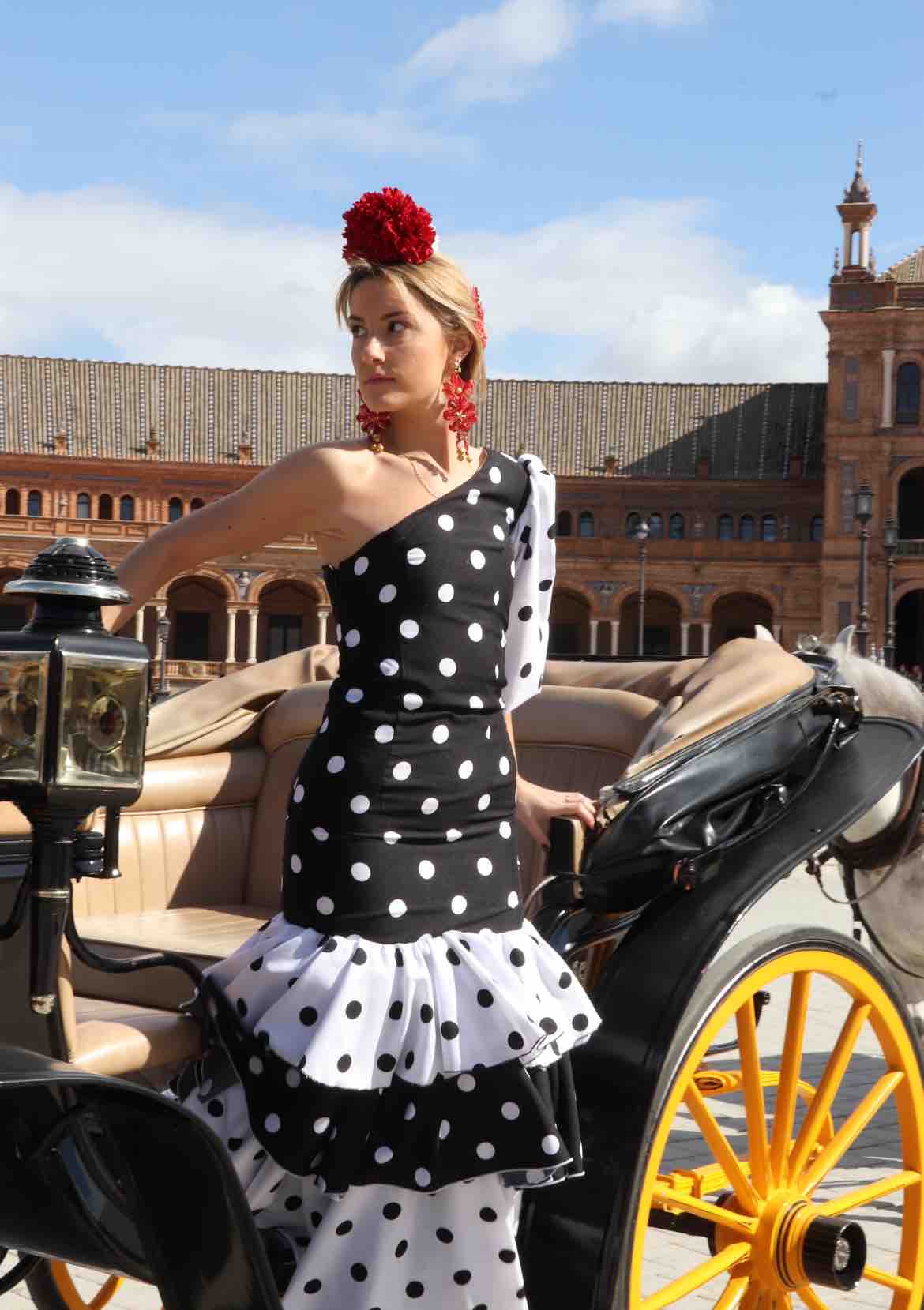 Alquiler Vestido luna | Jointy