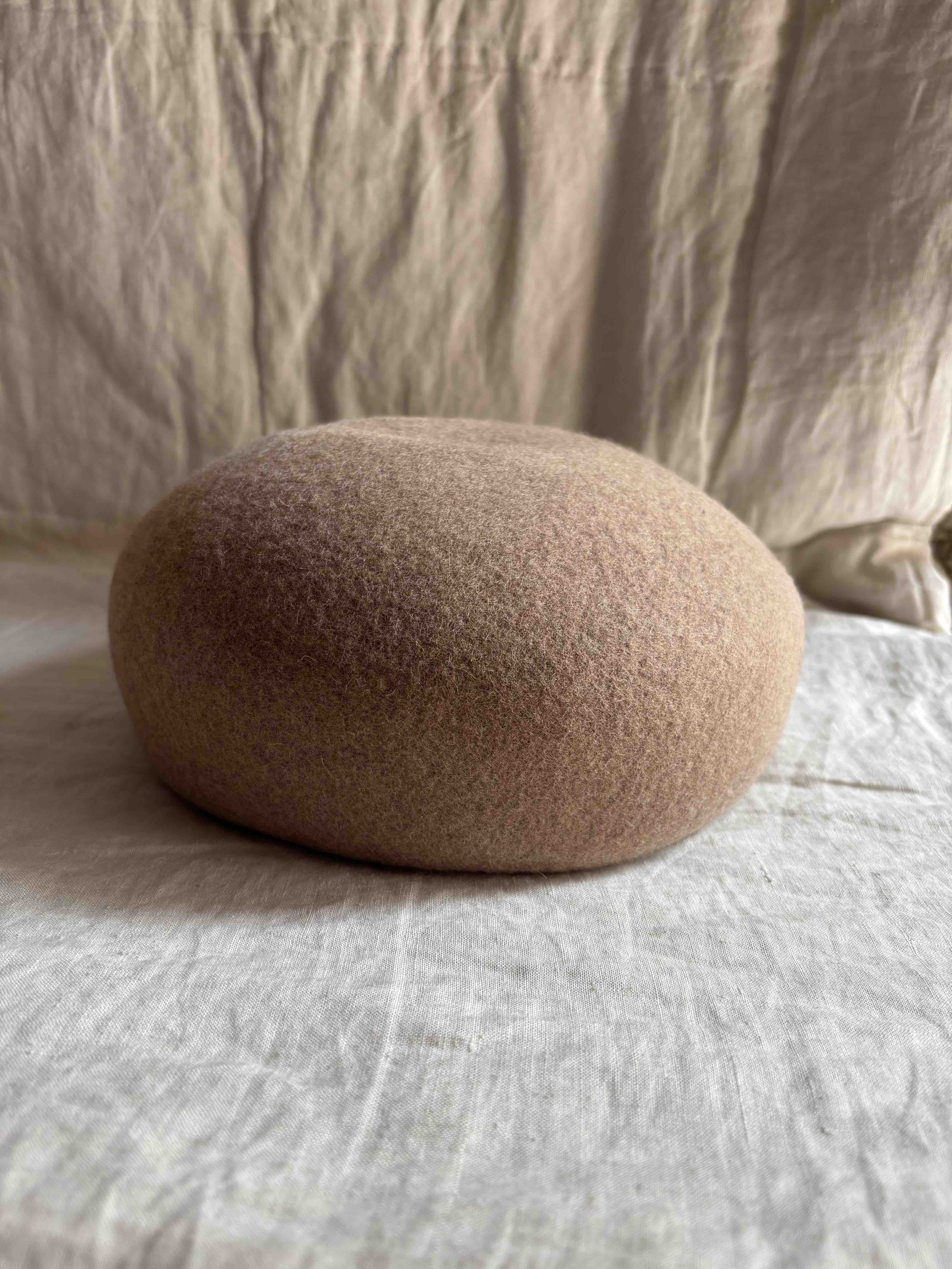 Alquiler Casquete de lana beige | Jointy