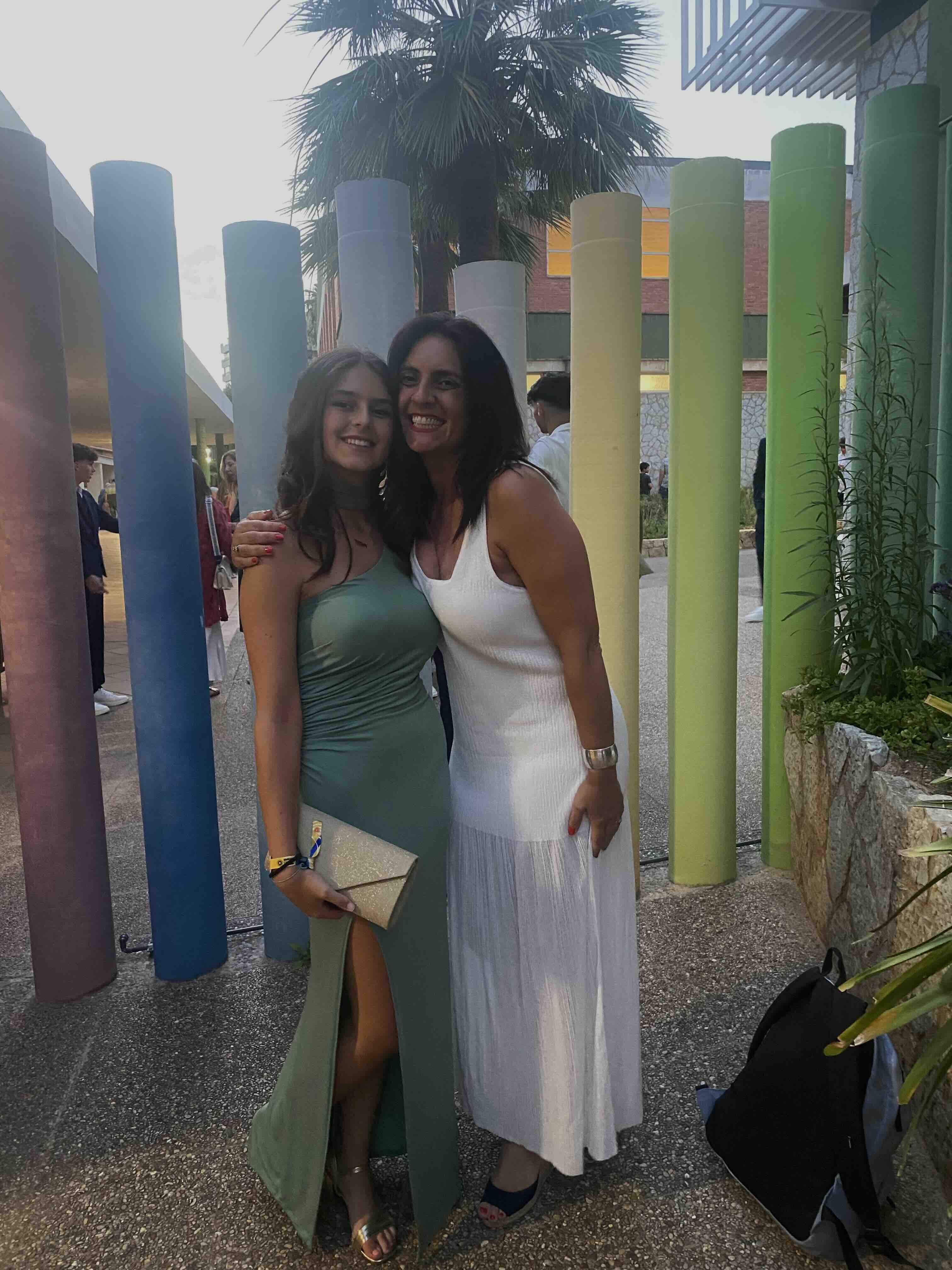 Alquiler vestido turquesa | Jointy