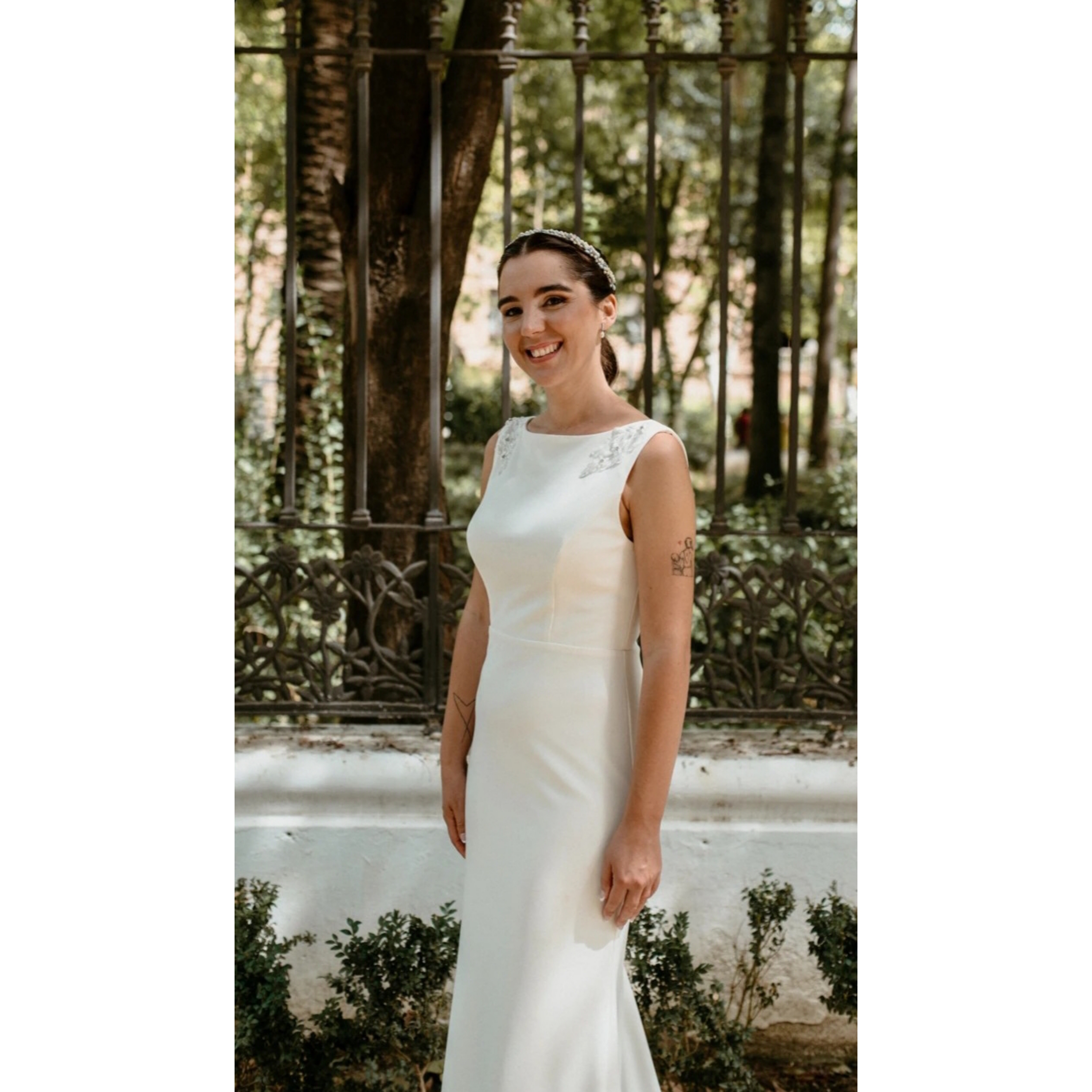 Alquiler vestido de movia | Jointy