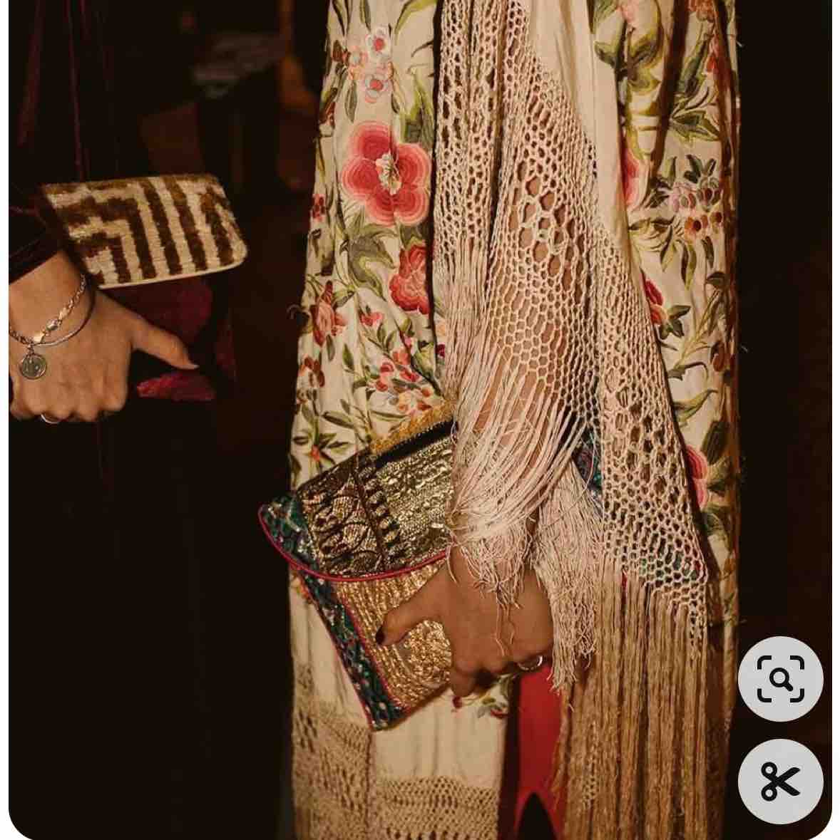 Alquiler Manton manila | Jointy