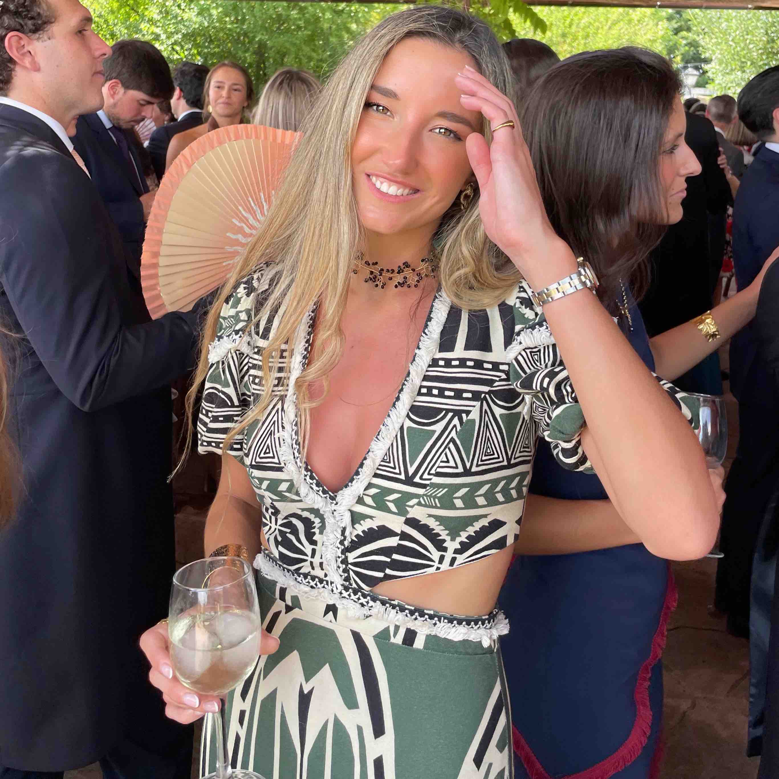 Alquiler Vestido aberturas laterales | Jointy