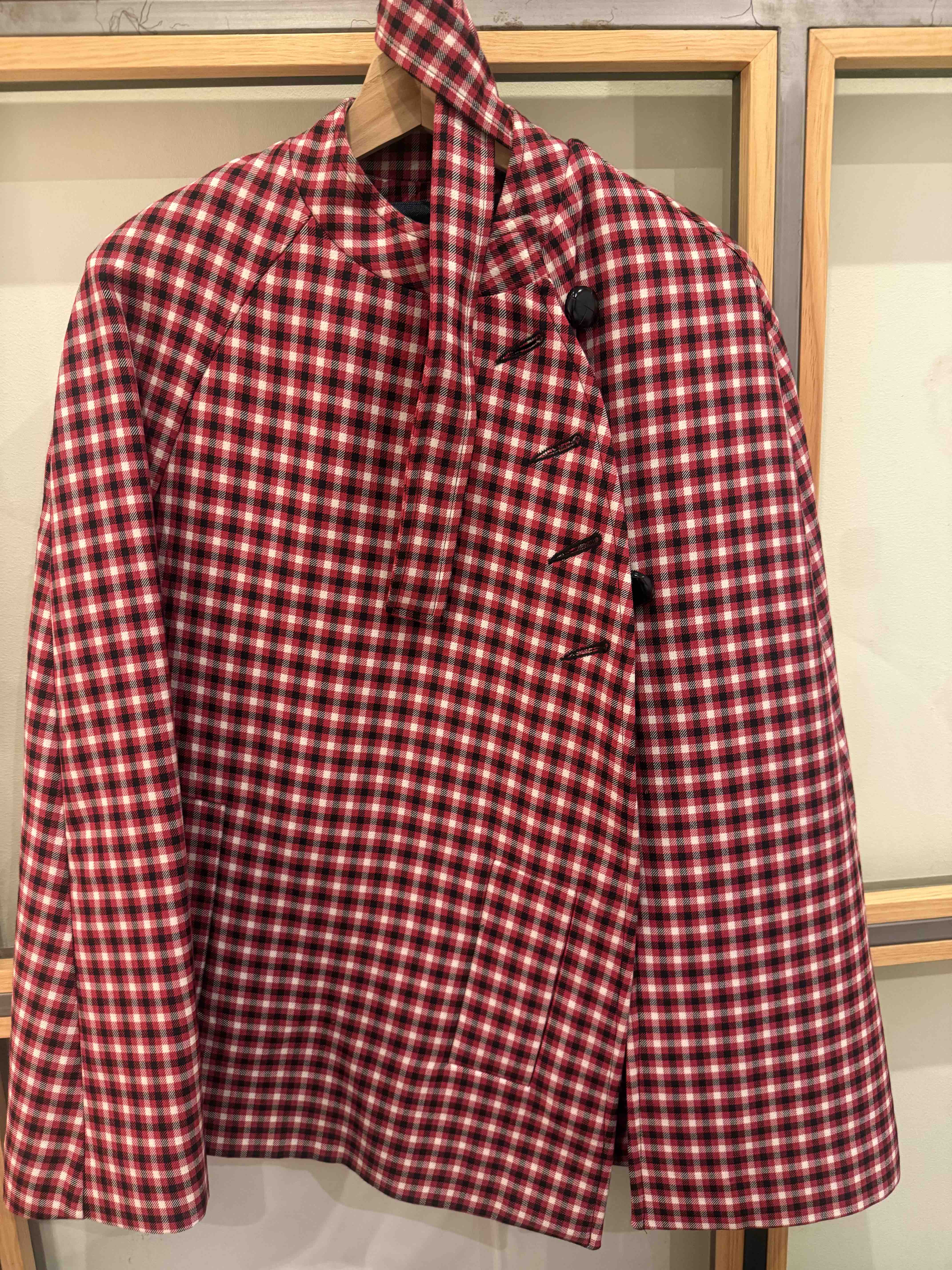 Alquiler Capa María de la Orden | Jointy