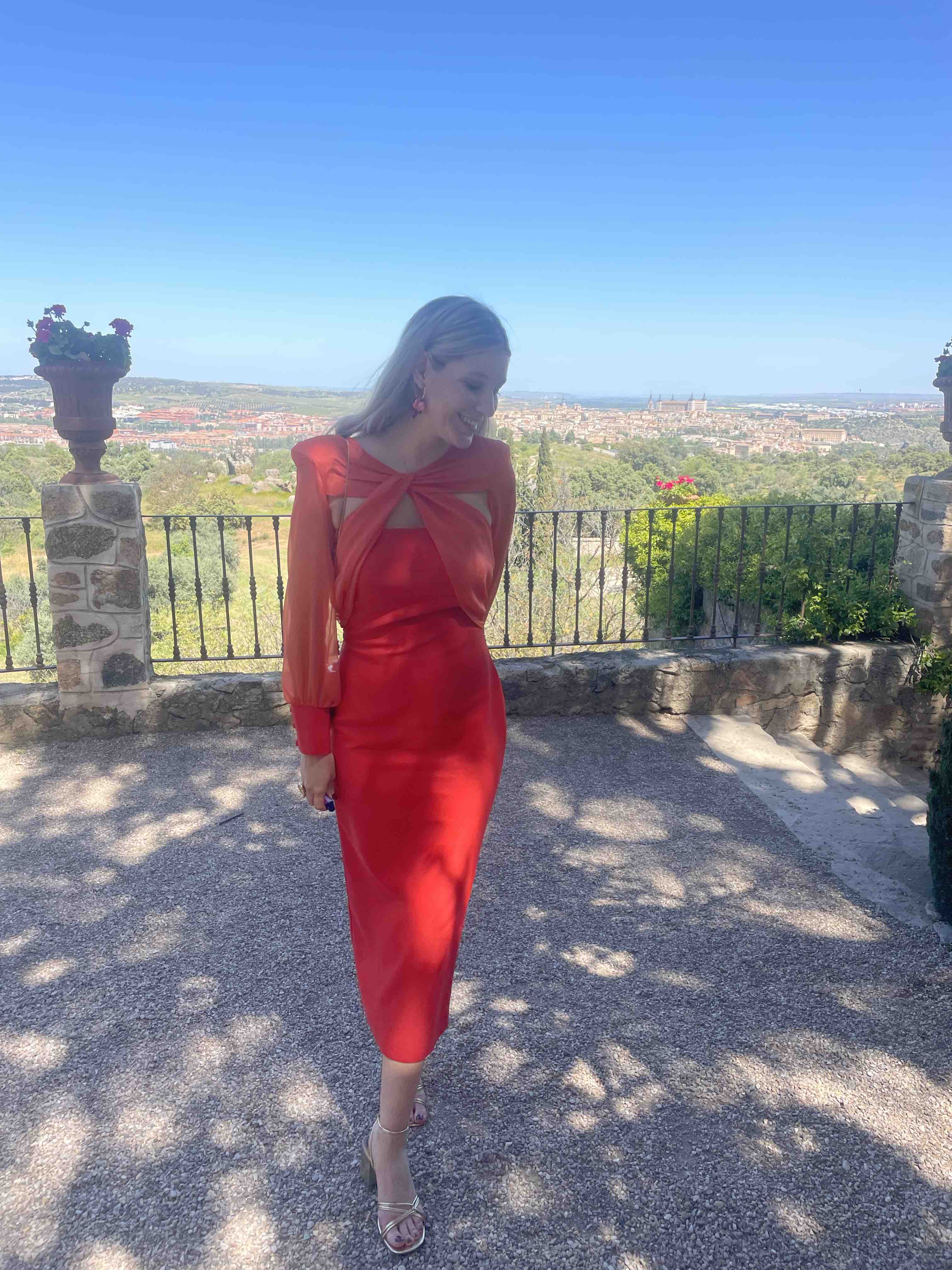 Alquiler Vestido color melocotón | Jointy