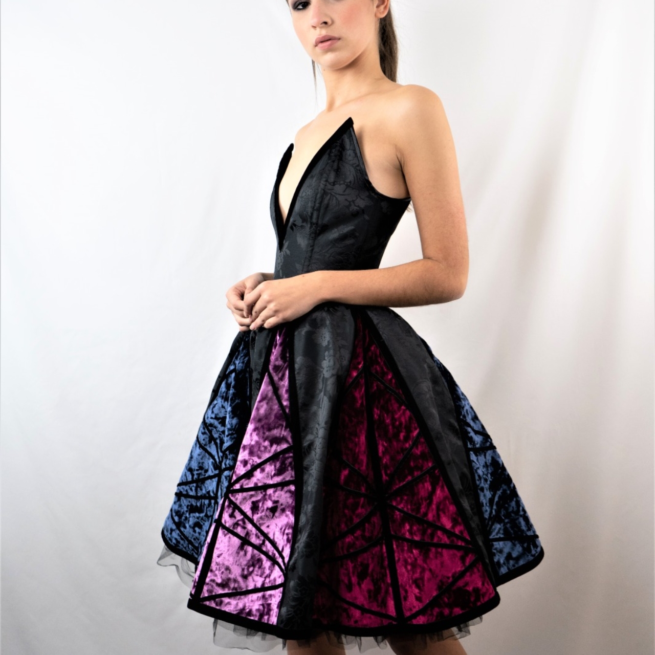 Alquiler Exclusivo vestido corset de fantasía alta costura | Jointy
